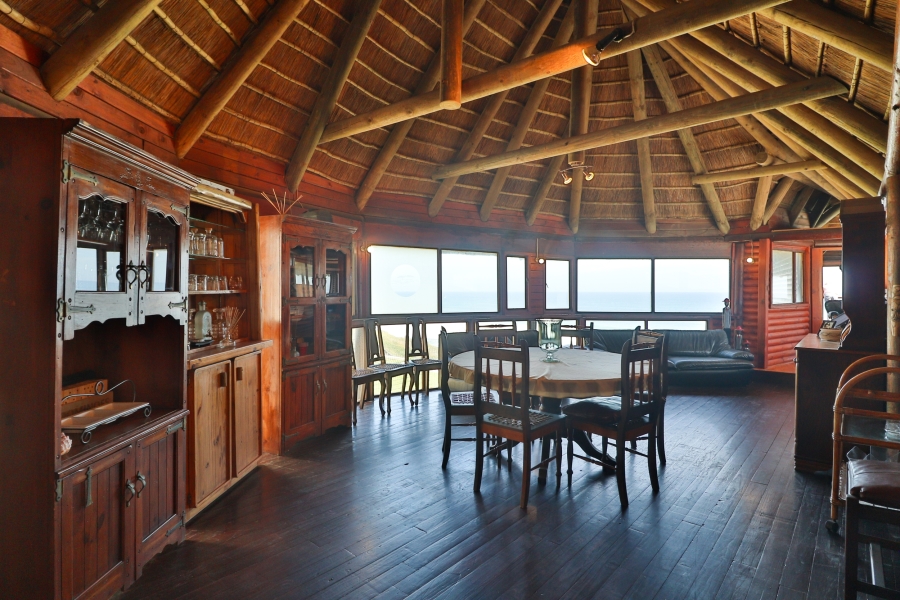10 Bedroom Property for Sale in Dana Bay Western Cape